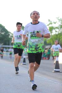 BIB: 960
                            <button type="button" onclick="openModal(3639675)" class="btn btn-primary btn-sm float-right btn-popup" data-toggle="modal" data-target=".modal-high-quality">
                        <i class="fas fa-shopping-cart"></i> Add to Cart
                    </button>
                                            <button type="button" onclick="isThisMe(3639675, true)" class="btn btn-success btn-sm float-right btn-popup btn-isme hidden" data-toggle="tooltip" data-placement="bottom" title="นี่คือรูปของคุณใช่ไหม คลิกที่นี่เพื่อเอาเข้าอัลบั้ม">
                        <i class="fas fa-plus"></i> Add to album
                    </button>
                    <button type="button" onclick="isThisMe(3639675, false)" class="btn btn-warning btn-sm float-right btn-popup btn-isnotme hidden">
                        <i class="fas fa-ban"></i> Remove from album
                    </button>